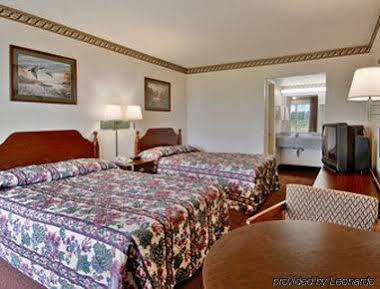 Rodeway Inn Concord Exterior foto